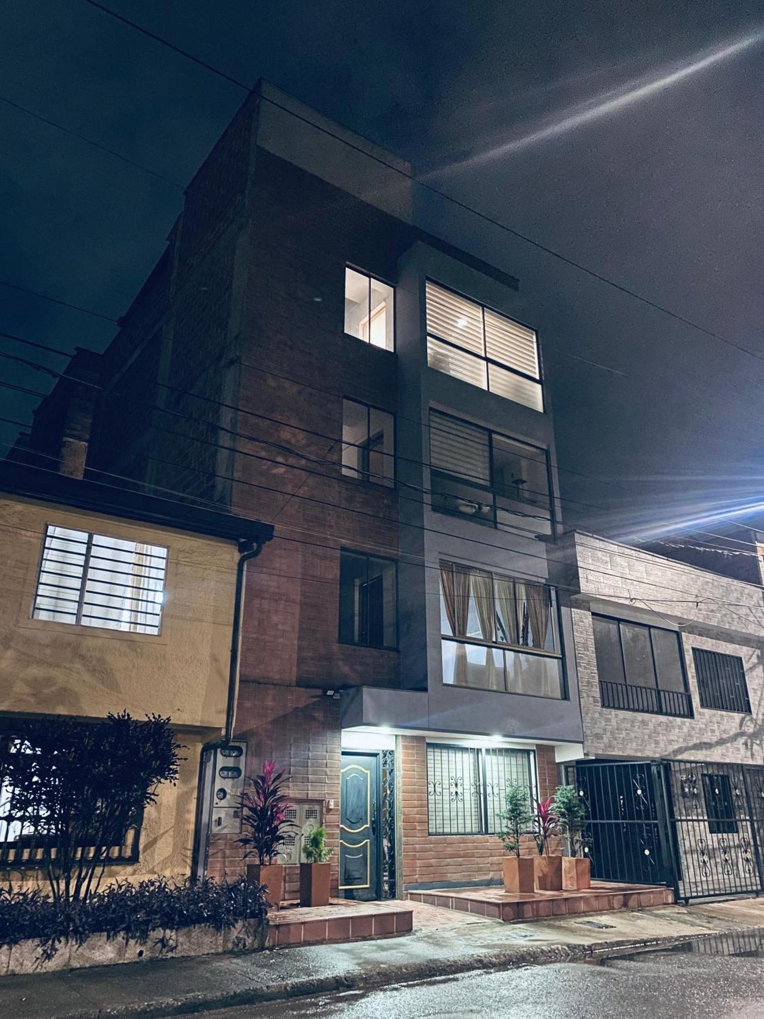 Apartment Parque Provenza And Lleras Minutes Away Medellin